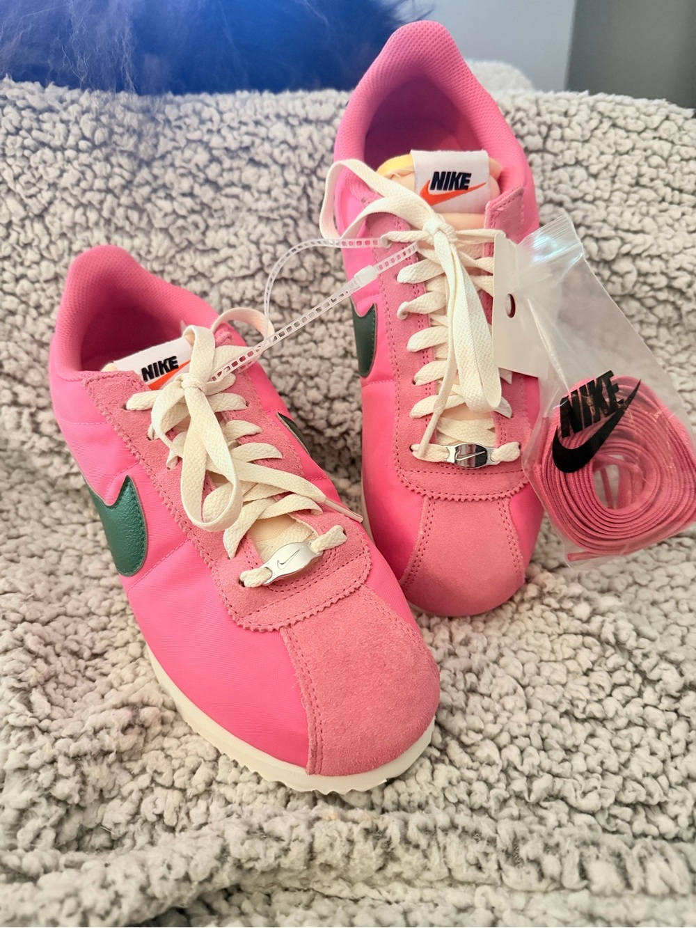 Nike Pink Women’s Sneakers with Green Swoosh and Cream Laces